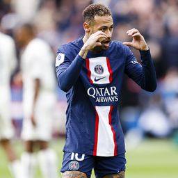 Neymar egy vagyont bukott el egy óra alatt online kaszinón – látni kell a reakcióját