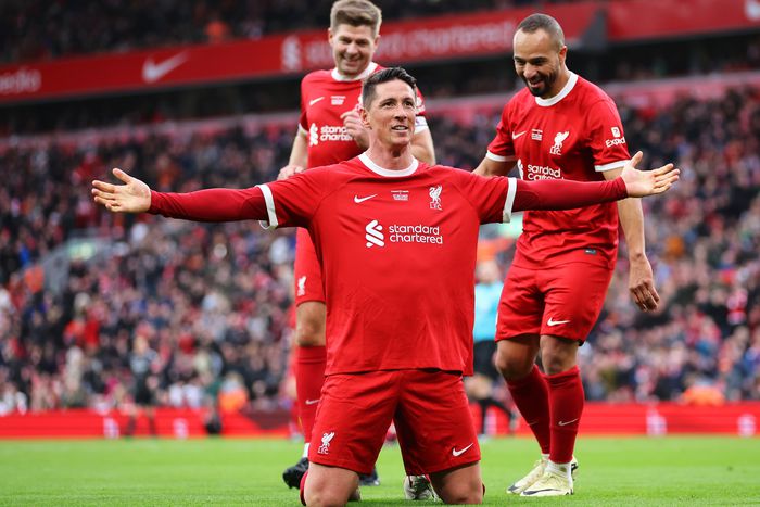 Fernando Torres meglátogatta korábbi csapatát