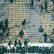 Meghalt egy szurkolónő, miközben a stadionba próbált bejutni