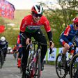 Ünneprontás Ajkán; Vas Kata Blanka vezet a Vueltán – reggeli hírösszefoglaló