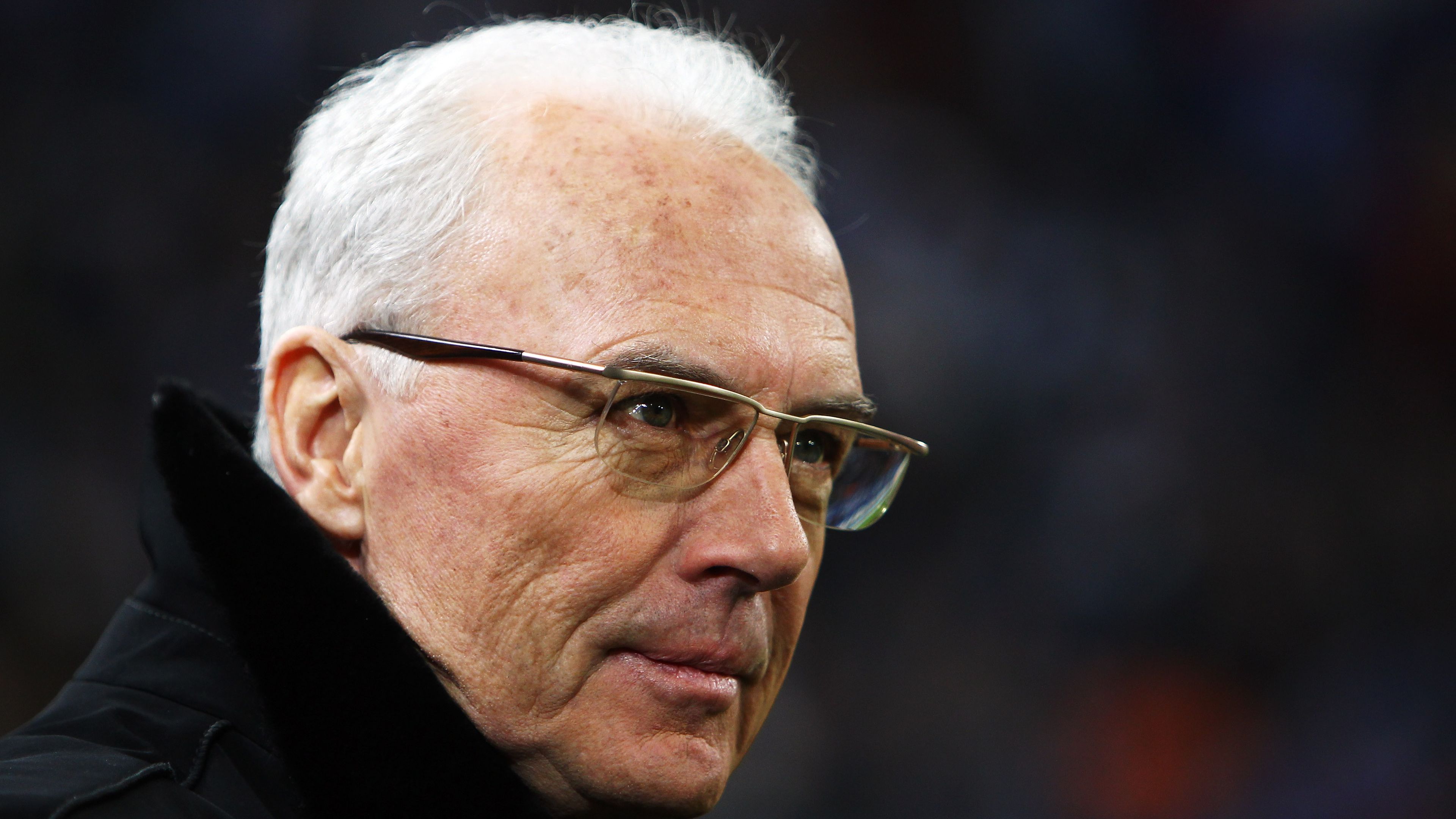 Ezentúl a Beckenbauer téren áll a Bayern München stadionja