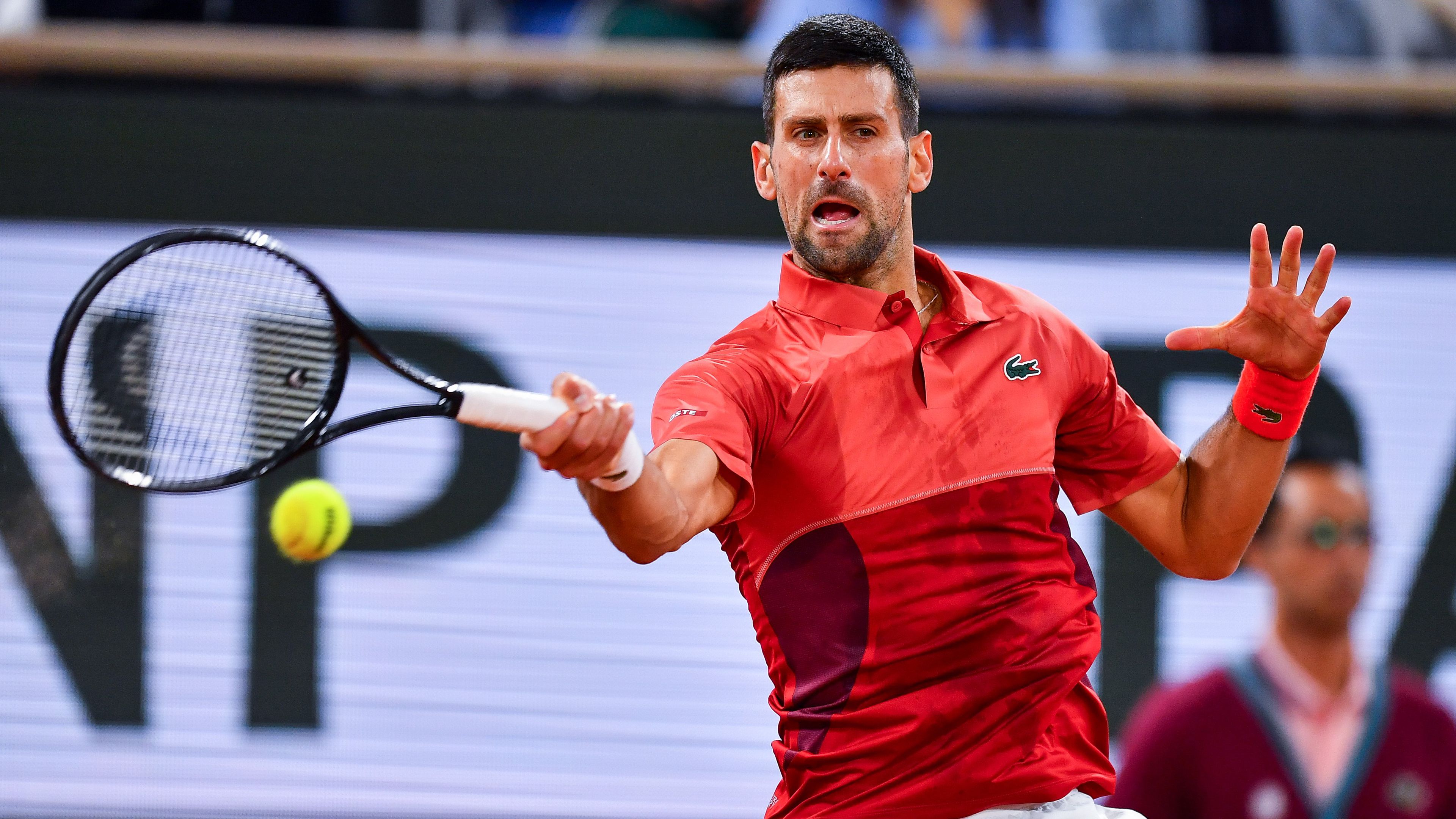 Folytatódott Djokovics fantasztikus sorozata a Roland Garroson