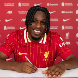 Itt a bejelentés: A Leverkusen sztárja aláírt a Liverpoolhoz