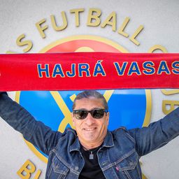A Republic frontembere volt a kilencvenes évek elején a Vasas kabalája