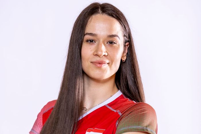 Kiss Gréta is ott van a keretben