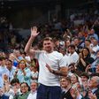 Hihetetlen, Doncic a lelátón ülve dobott kosarat – VIDEÓ