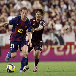 Hosszabbít klasszis középpályásával a Barcelona