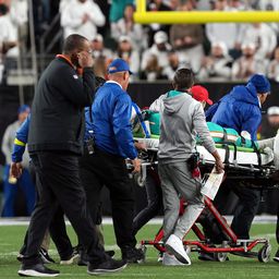 Duplán szenvedett a Dolphins az NFL-ben, első vereség és egy agyrázkódás a mérleg