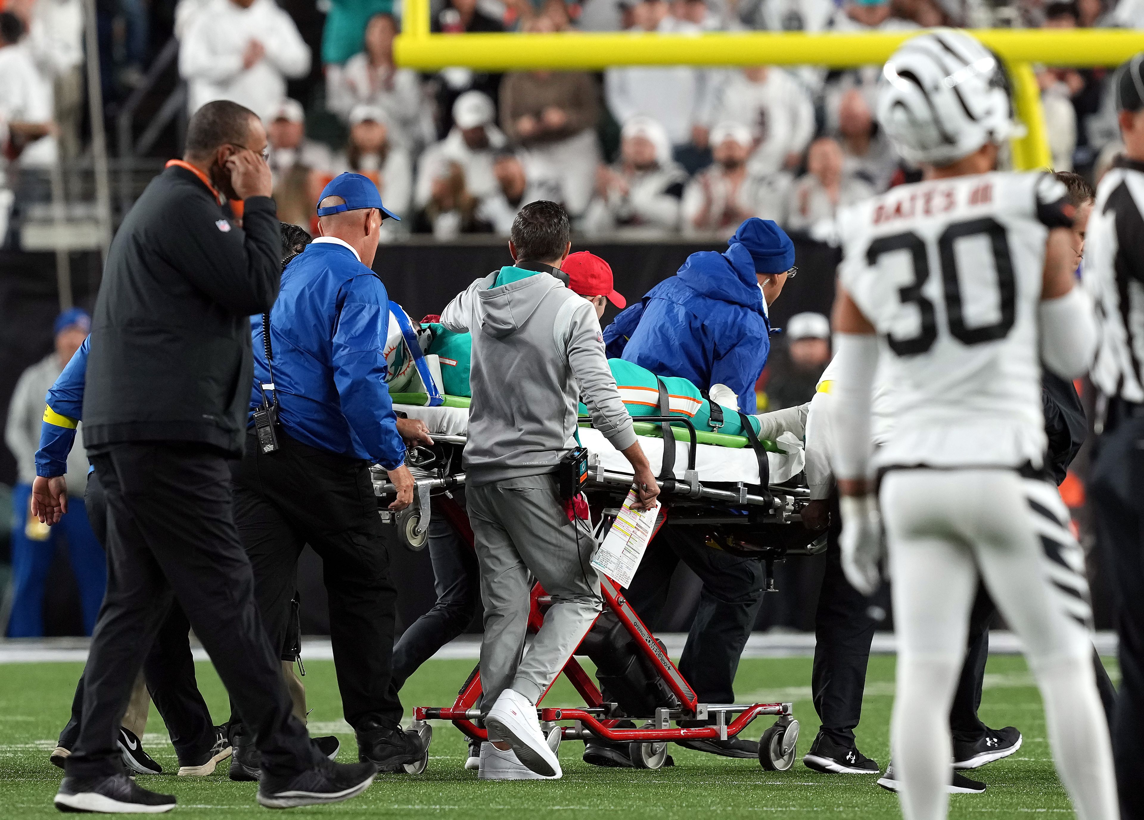 Duplán szenvedett a Dolphins az NFL-ben, első vereség és egy agyrázkódás a mérleg