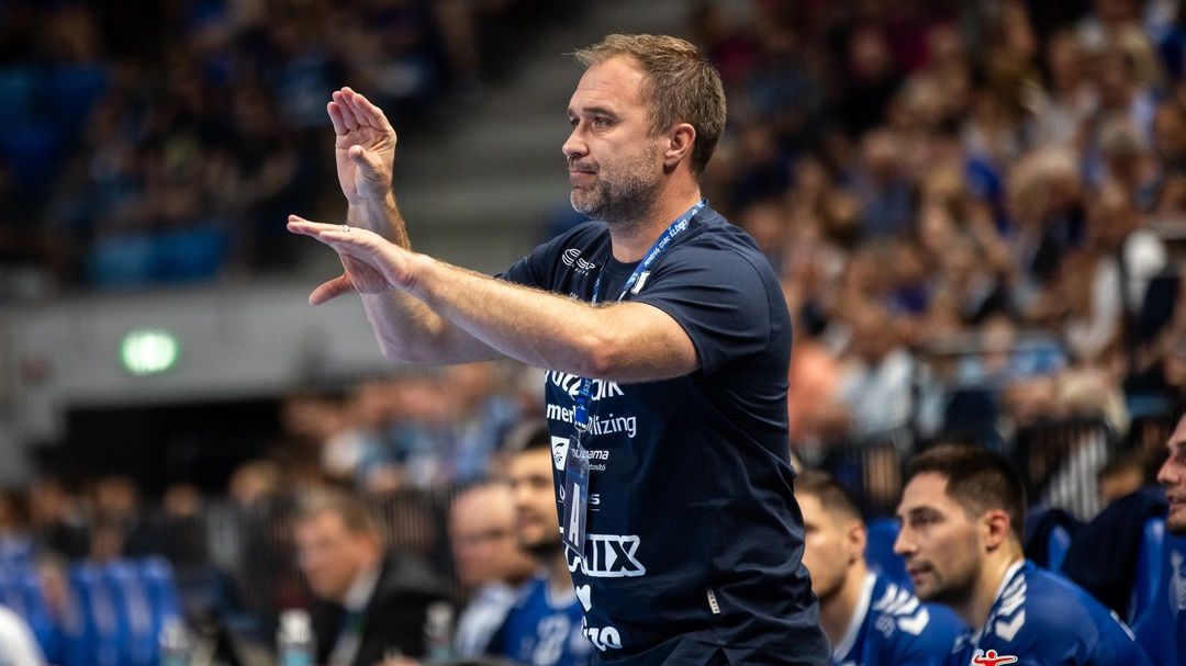 Michael Apelgren elégedett csapata eddigi szereplésével (Fotó: pickhandball.hu)