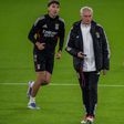 A José Mourinho irányította Benfica érkezik a Chelsea stadionjába