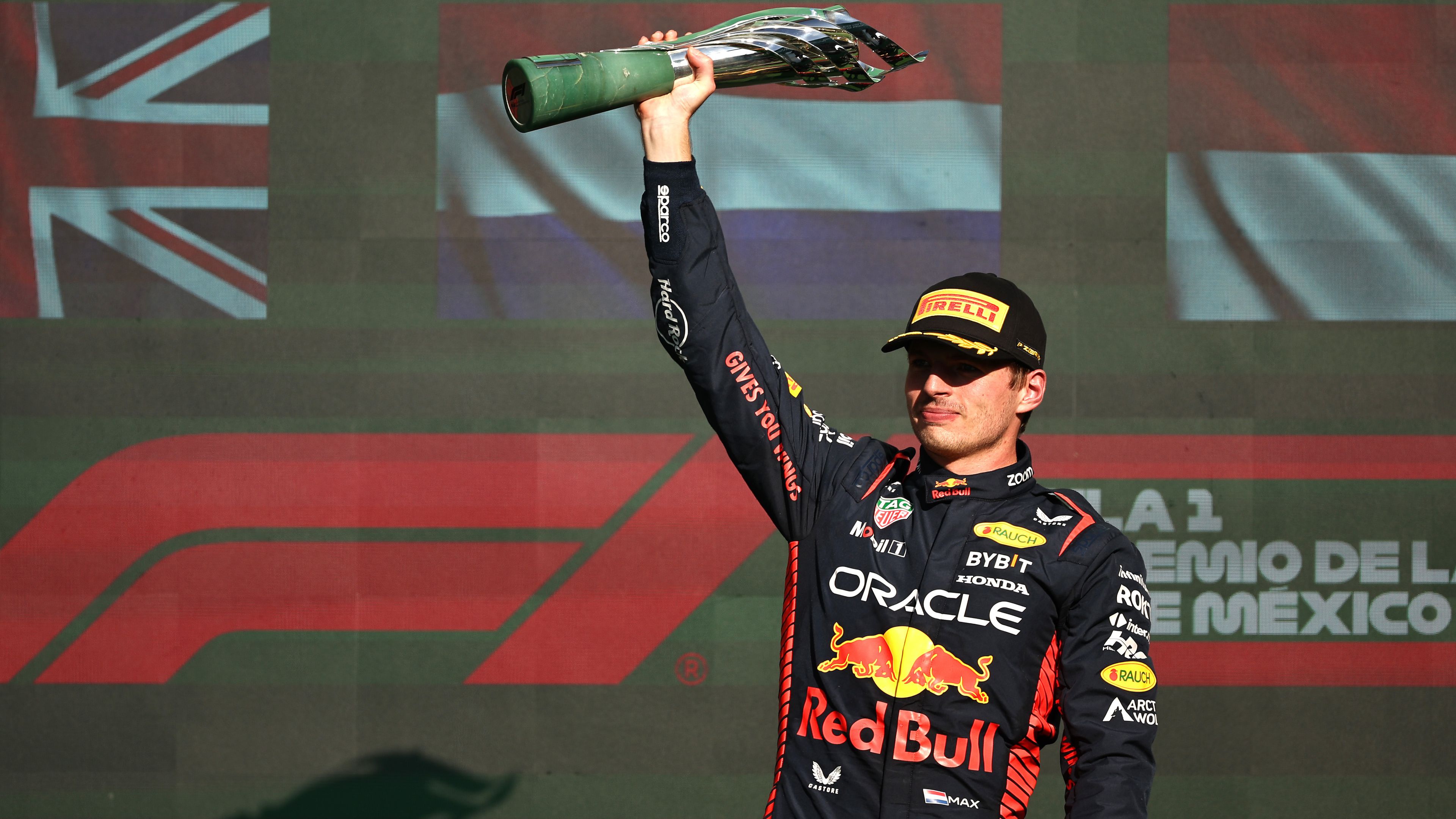 Max Verstappen nyert Mexikóvárosban