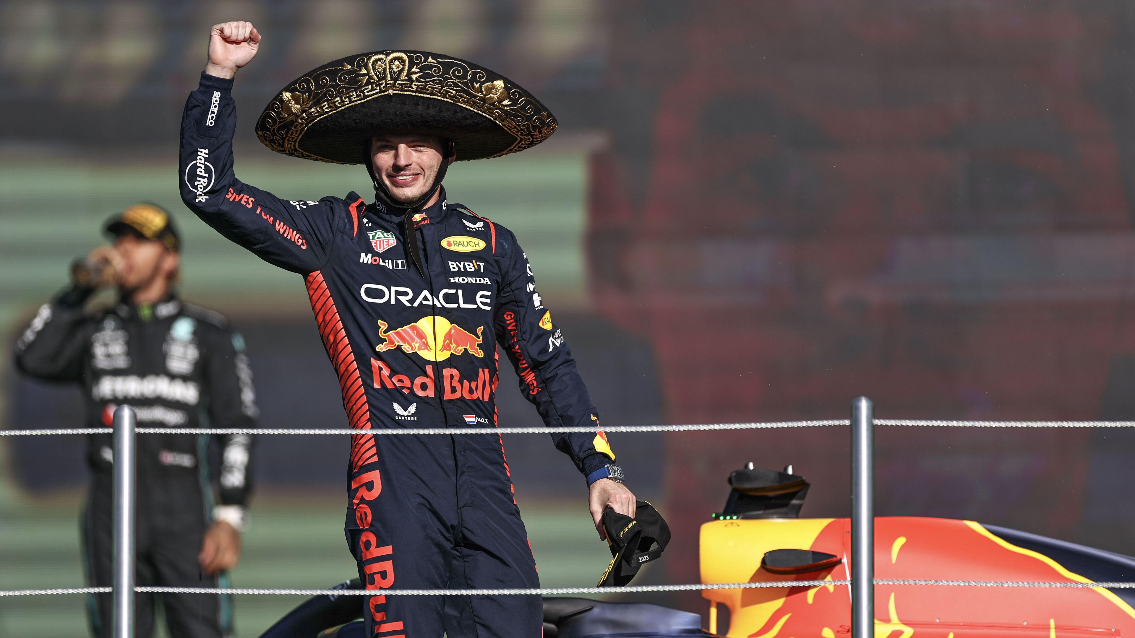 Ismét a Fradi nyerte a derbit; Verstappen nyerte a Mexikói Nagydíjat – reggeli hírösszefoglaló