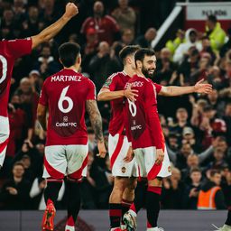 Van Nistelrooyjal gólparádét tartott a Man. United; kiesett a Chelsea és a Man. City a Ligakupából