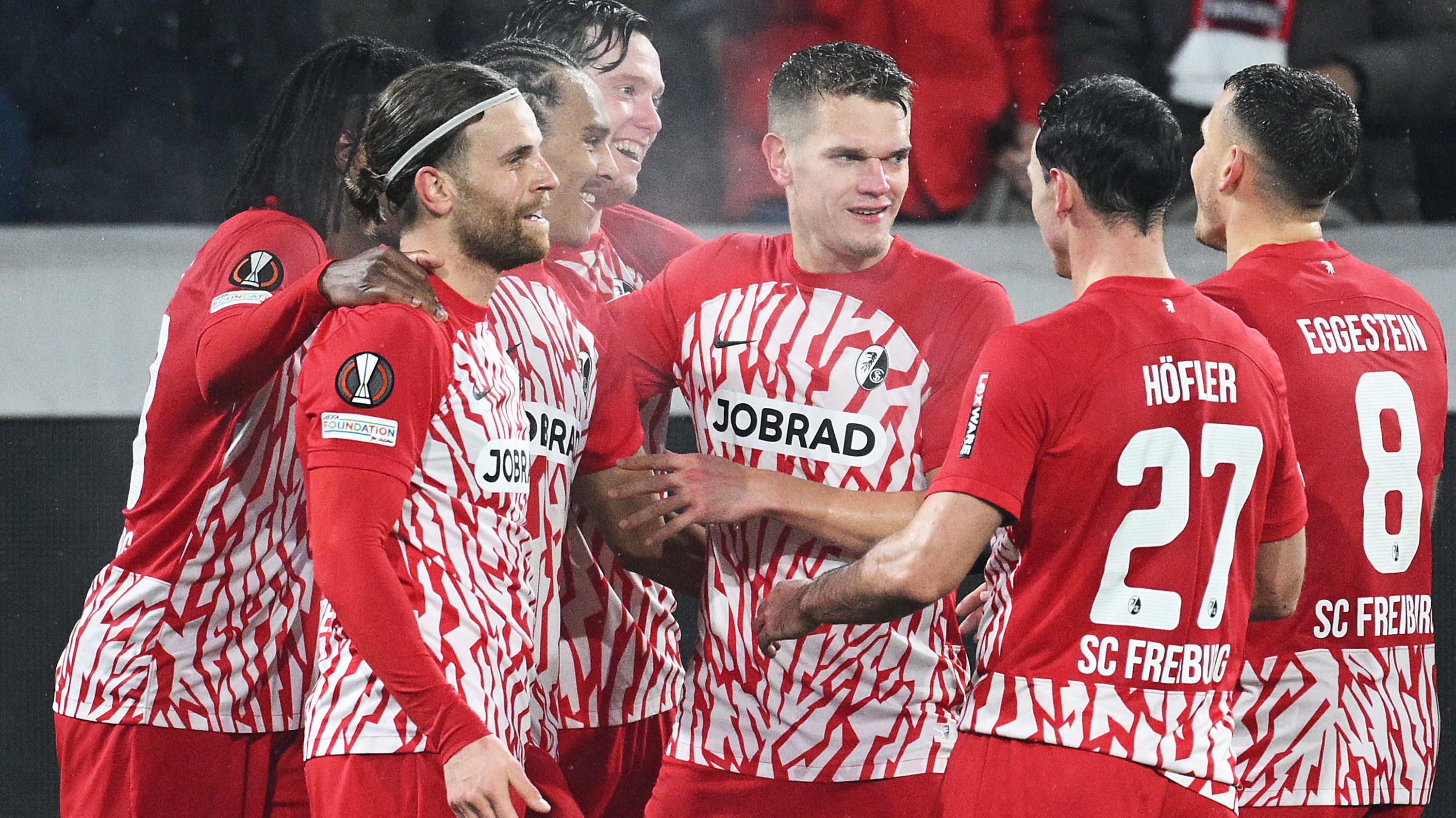 Sallai visszatért, gálázott a Freiburg; a Rennes győzött a Puskás Arénában