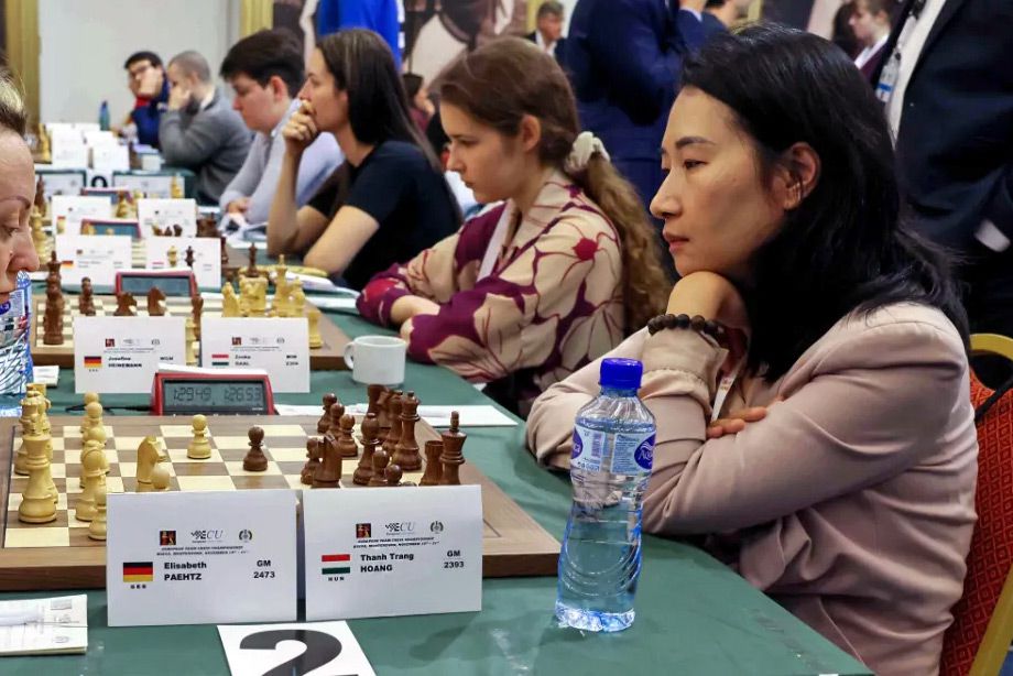 A női csapatnak rosszul sikerült sakkcsapat Eb-n ezen a meccsen az első táblán Hoang Trang, a másodikon Gaál Zsóka játszott (Fotó: Facebook)