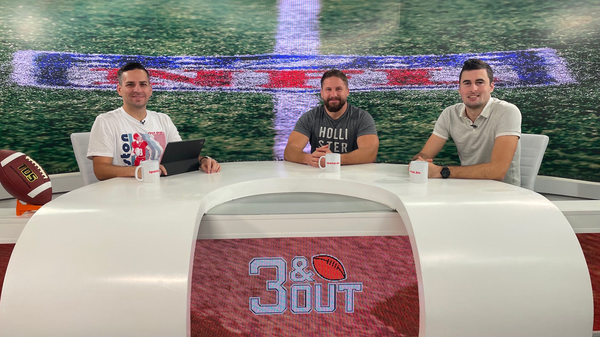 A Sportál Tv stúdiójában: Cselleng Ádám, Szakács Kristóf és Katona Dániel