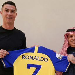 Cristiano Ronaldo aláírt Szaúd-Arábiában – hivatalos