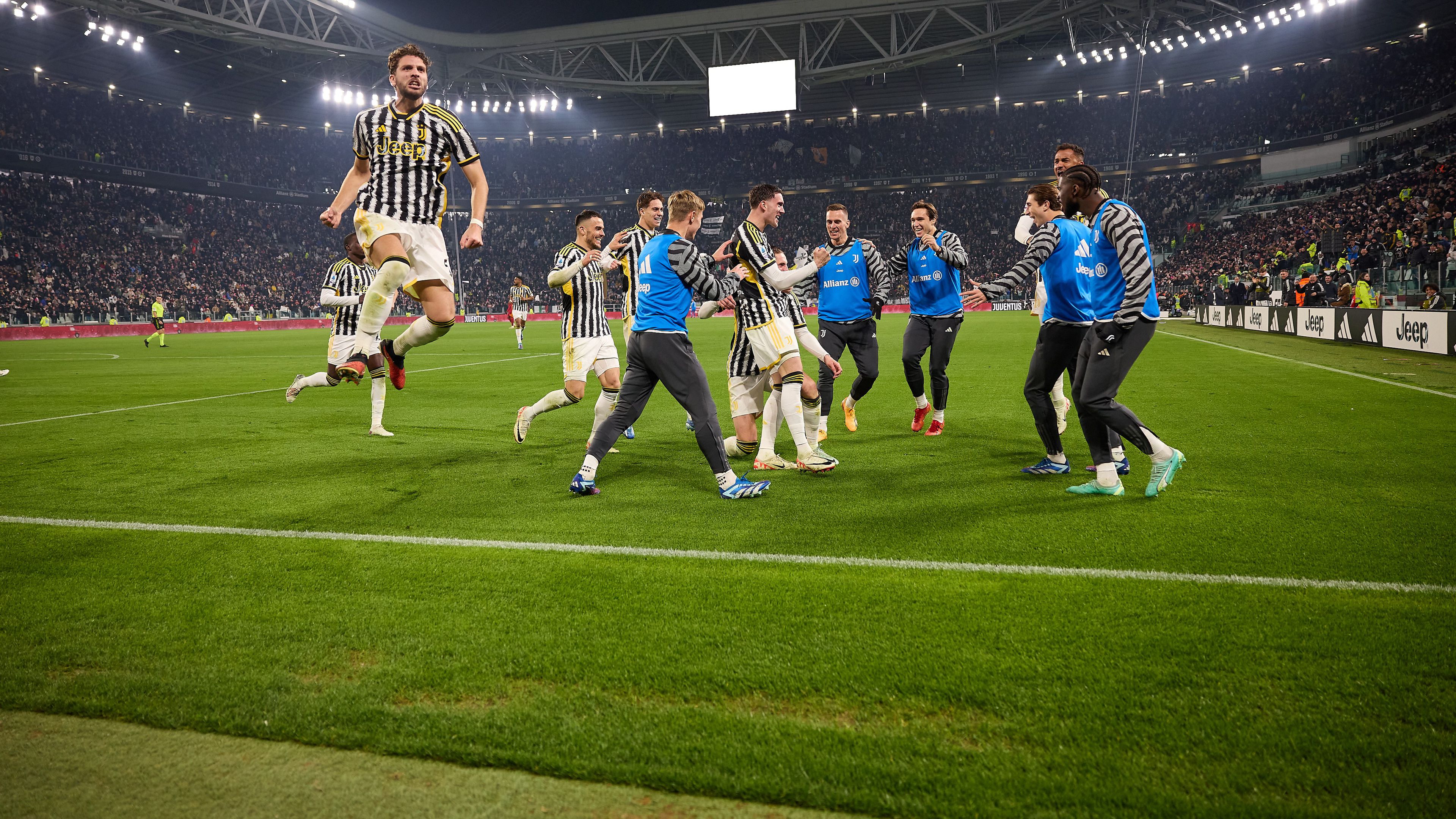 Rabiot szép gólja elég volt a Juventusnak a győzelemhez a rangadón – videókkal