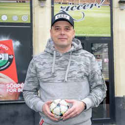 „Úgy öleltem, úgy csókoltam Szalait, mint életem legszebb barátnőjét…” – szilveszteri beszélgetés a TrollFoci alapítójával, Szabó Levente Zsolttal