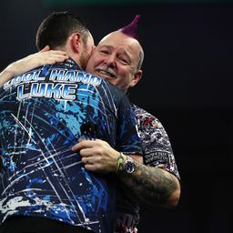 Itt a dartsvilágbajnokság szenzációja: Peter Wright megverte Luke Humphriest!