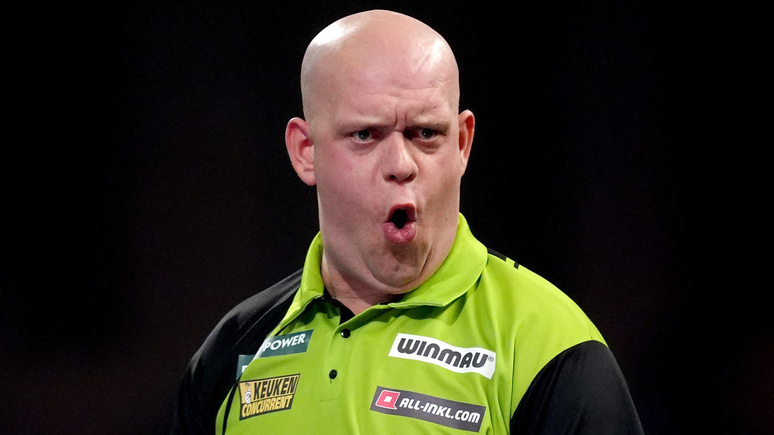 A kisebb hullámvasút sem okozott gondot, Michael van Gerwen negyeddöntős a darts vb-n