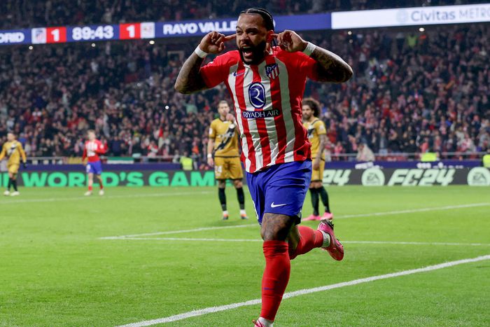 Memphis Depay gólja döntött