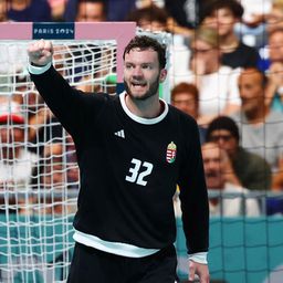 Nem hosszabbít a magyar válogatott kapus, a Bundesliga-éllovashoz igazol
