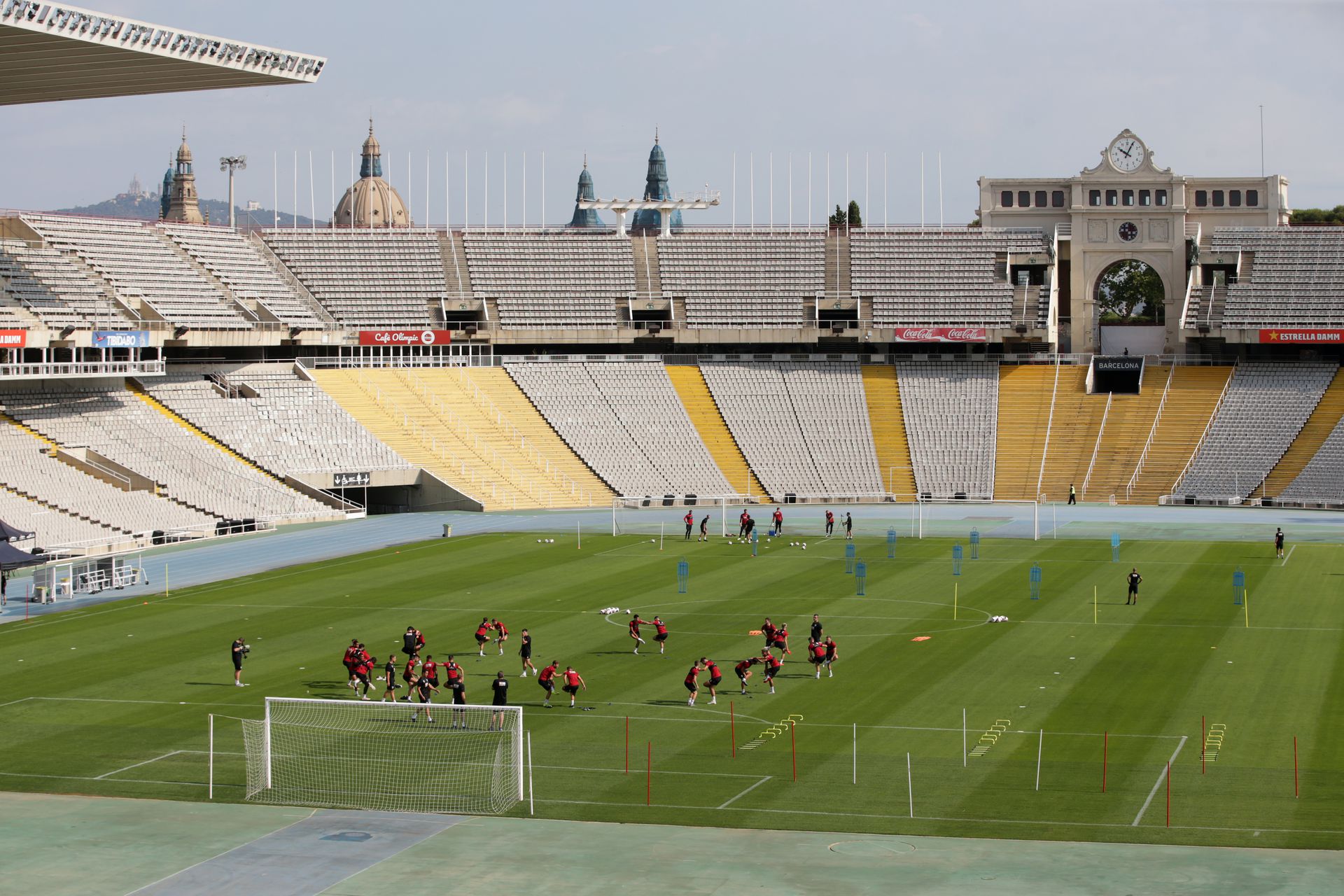 Az 1992-es, barcelonai olimpia egyik helyszíne, az Estadi Lluis Companys lesz a következő idényben az FC Barcelona otthona. Fotó: Getty Images