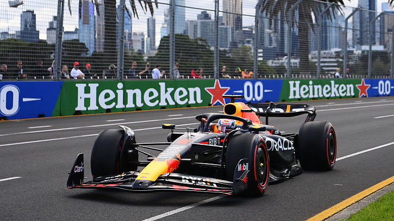 Max Verstappen jól kezdett Melbourne-ben (fotó: Getty Images)