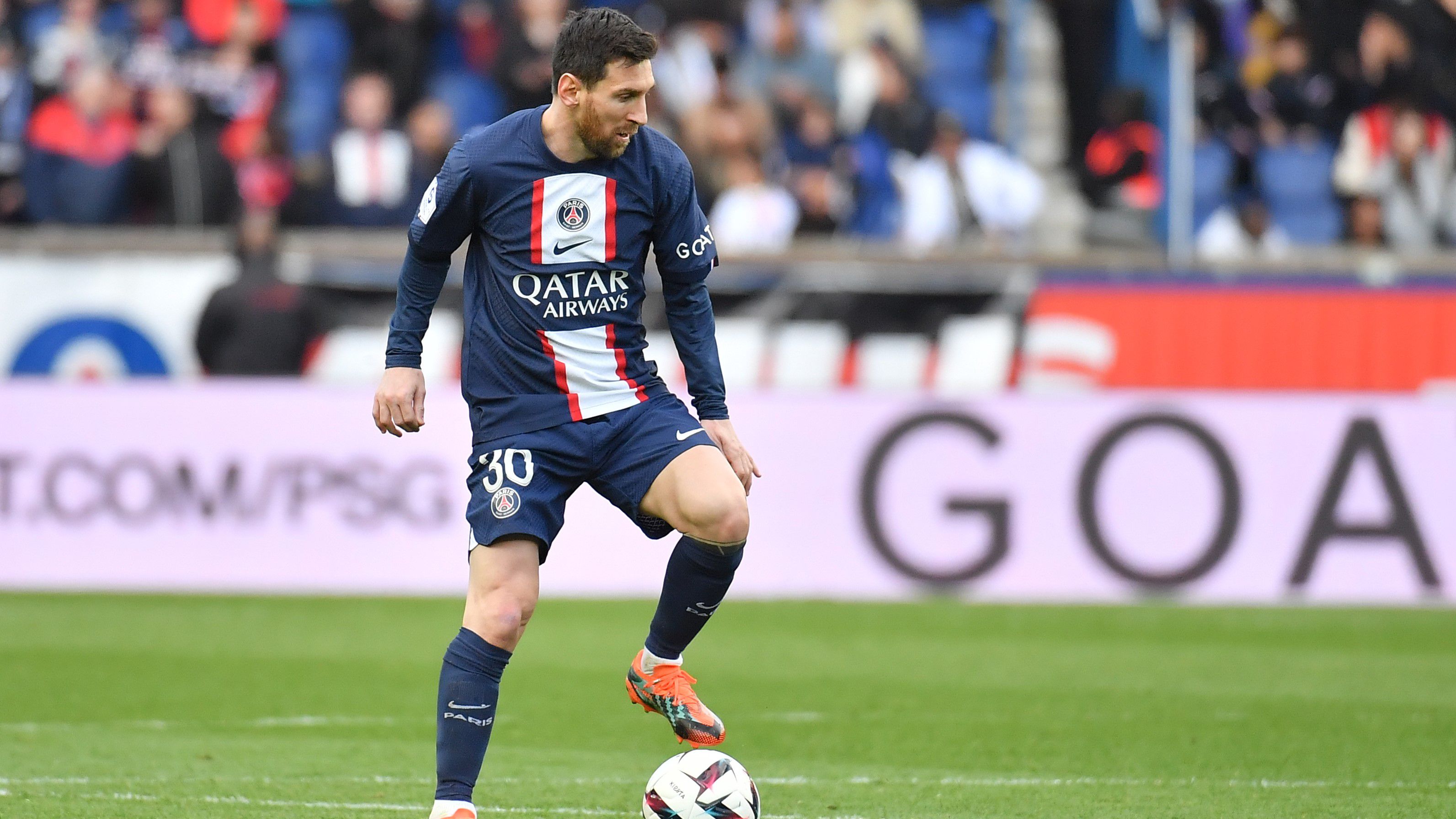 A Daily Mail információja szerint Lionel Messi arról beszélt argentin csapattársainak, hogy a következő idényt a PSG-nél szeretné tölteni.