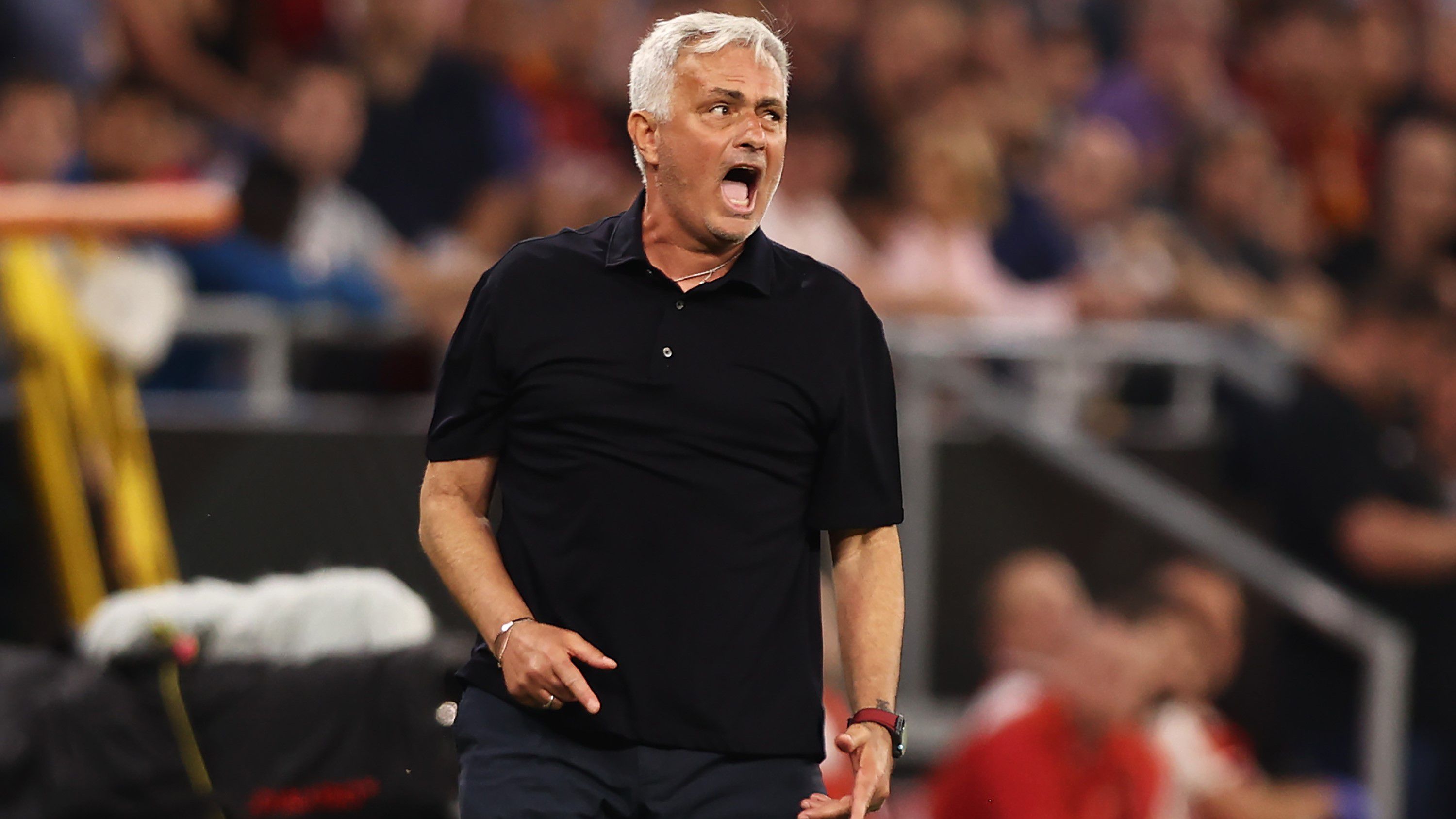 Az AS Roma vezetőedzője, José Mourinho halott csapatot látott az öltözőben a Sevilla elleni Európa-liga-döntő után – érzése szerint együttese többet érdemelt volna.