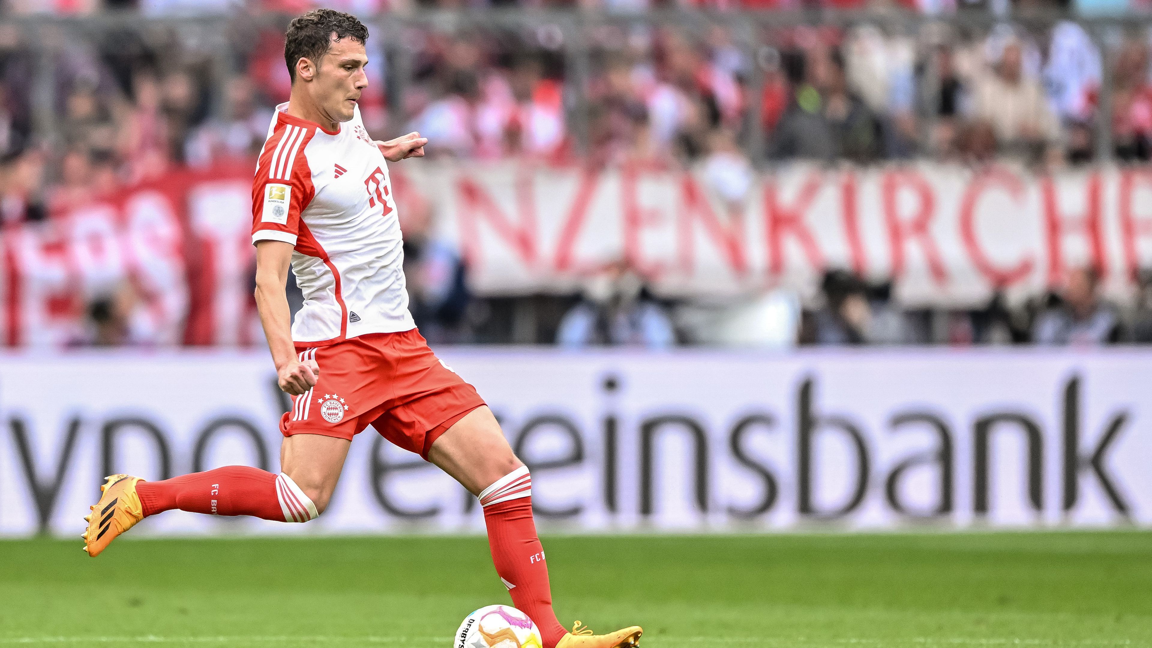 Benjamin Pavard távozna a Bayern Münchentől