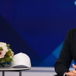 Orrtörő partjelző; sokkolt világbajnok – délutáni hírösszefoglaló