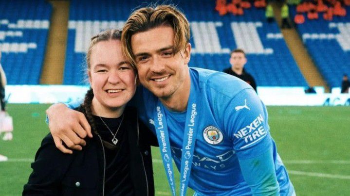 Grealish születése óta óvja Hollie-t Fotó: Instagram