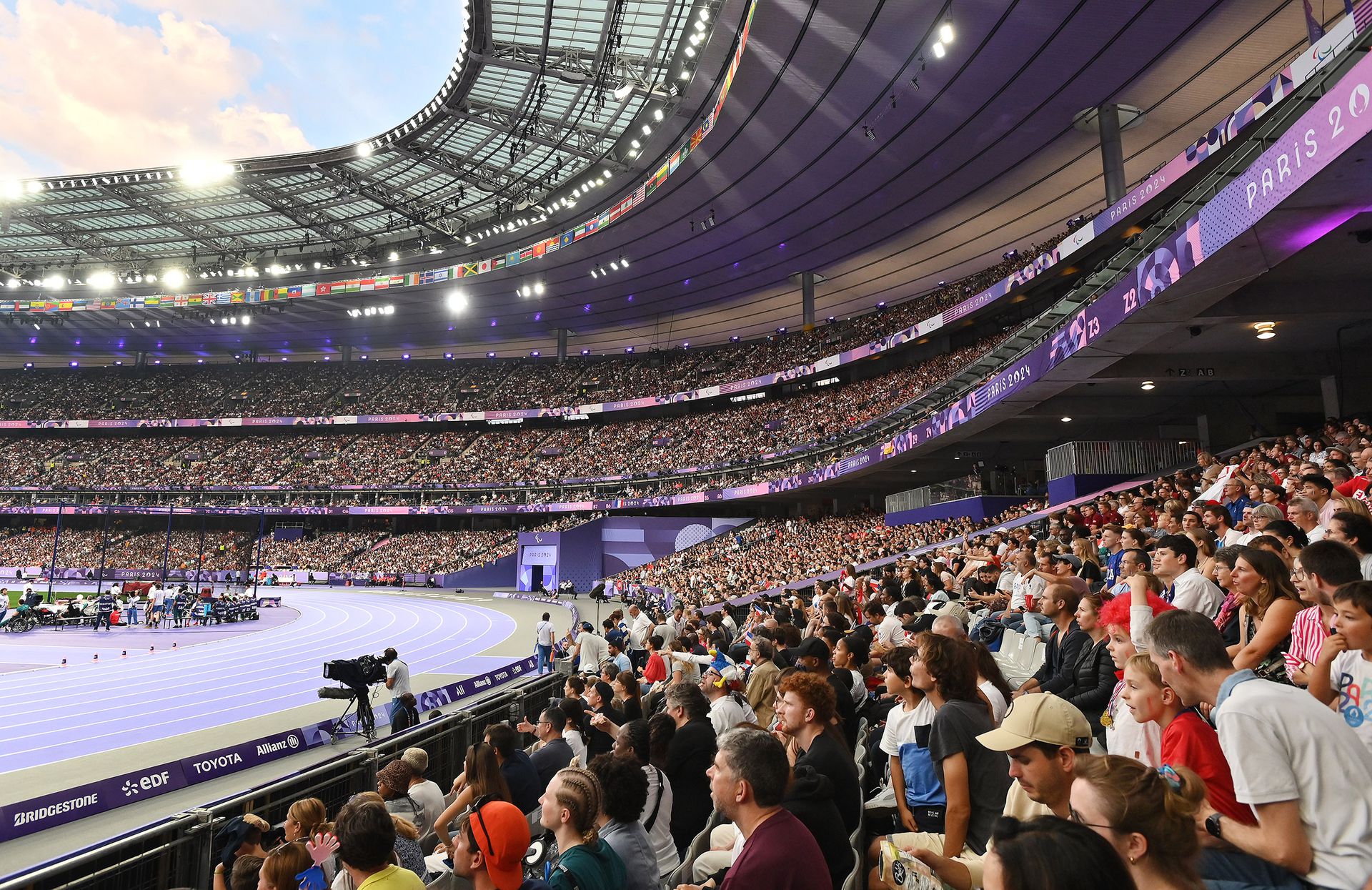 A Stade de France-ban közel nyolcvanezer ember foglalt helyet (Fotó: Lénárt Márton/MPB)