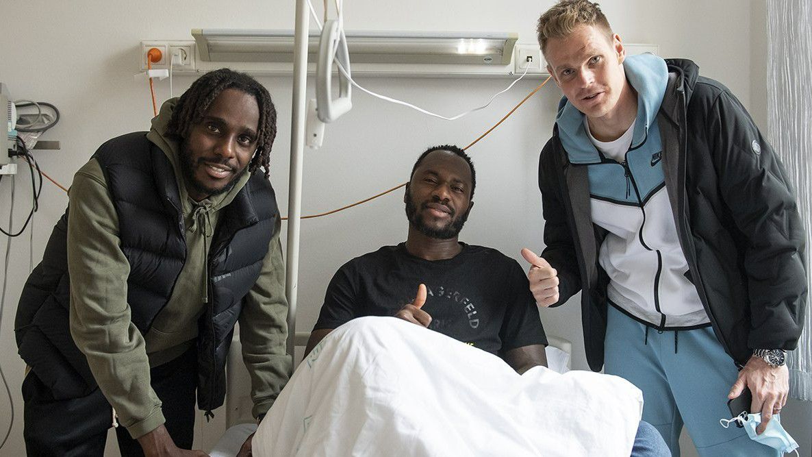 Boli üzent a kórházból: „Köszönöm az aggódást, jól vagyok”