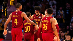 Οι Καβαλίερς «πλήγωσαν» τον ΛεΜπρον μία μερά αφότου 40άρησε - Άνετα οι Σπερς με Ουεμπανιάμα κόντρα στους Κλίπερς