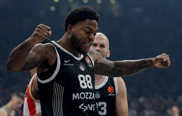 «Δυναμικό μπάσιμο της Μακάμπι για Ταϊρίκ Τζόουνς»