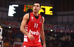 Ολυμπιακός: Το παλεύει για Εφές ο Σλούκας