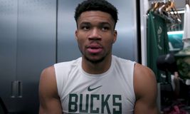 Αντετοκούνμπο: «Ο Τζρου έπαιξε σαν τον Τσαρλς Μπάρκλεϊ» (vid)