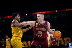 Και επίσημα ο Χάμερ στο Περιστέρι bwin