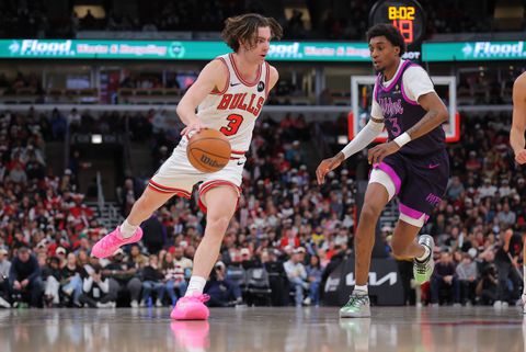 Σπουδαία εκτός έδρας νίκη για τους Μπουλς στο Μαϊάμι