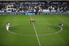 Ενός λεπτού σιγή στη Λεωφόρο