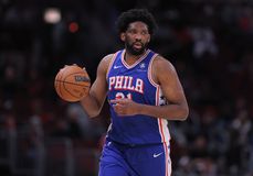 Δύσκολη νίκη για τους Σίξερς απέναντι στους Πέλικανς