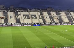 Η Τούμπα θρηνεί: Το πανό για τα αδικοχαμένα «αετόπουλα» (pics)