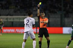 «Γκάφα» Παπαδόπουλου στο Παναθηναϊκός - Κηφισιά: Έδειξε κίτρινη σε λάθος παίκτη