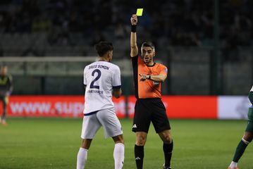 «Γκάφα» Παπαδόπουλου στο Παναθηναϊκός - Κηφισιά: Έδειξε κίτρινη σε λάθος παίκτη