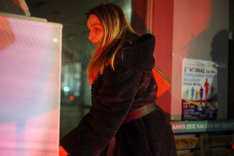 Το μήνυμα της μητέρας του αδικοχαμένου Άλκη Καμπανού μετά το τρισάγιο (vid)