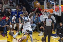 Οι Τίμπεργουλβς «άλωσαν» το Μέμφις